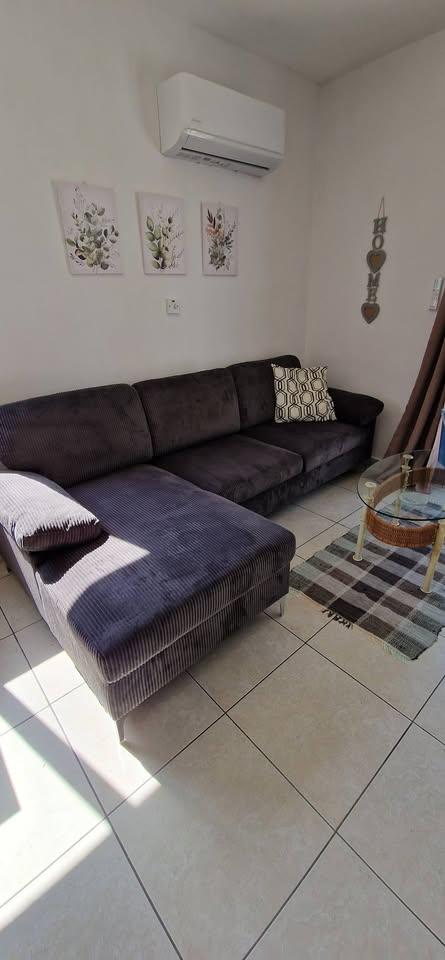 1 bedroom Peyia: https://www.facebook.com/marketplace/item/2222150261546578 (www.facebook.com)