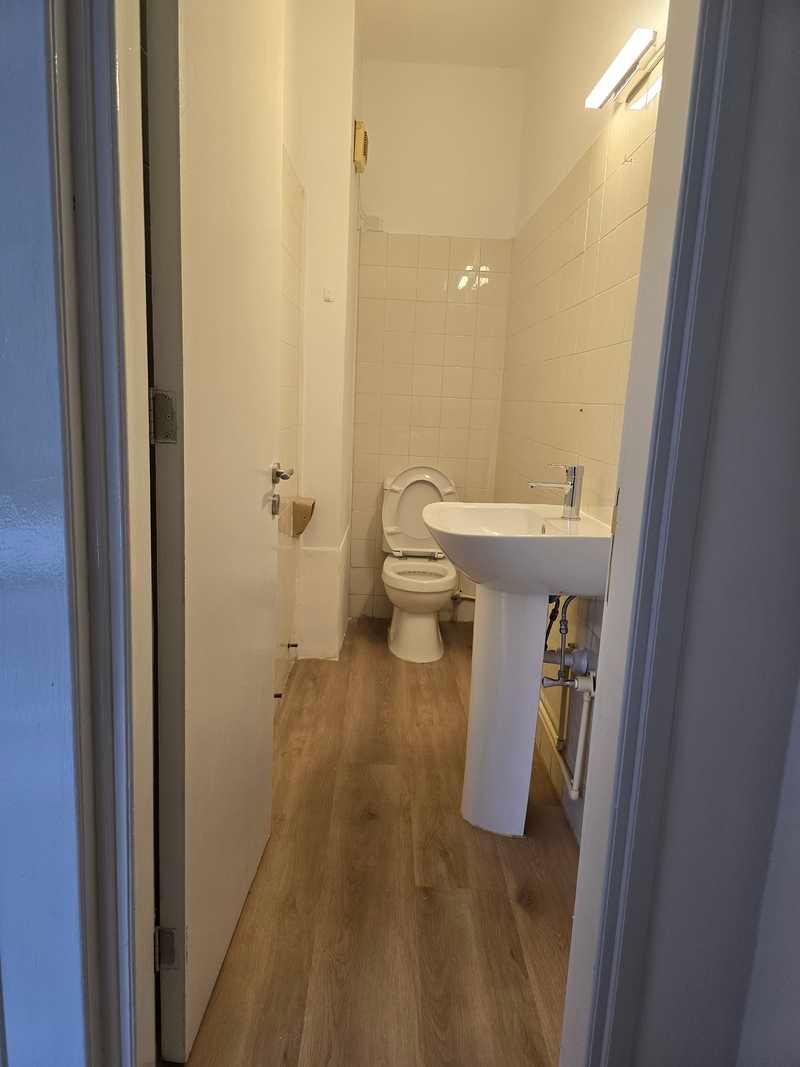 3-bedroom apartment to rent: https://www.bazaraki.com/adv/5791515_3-bedroom-apartment-to-rent (www.bazaraki.com)