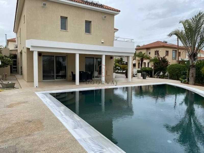 6-bedroom detached house for sale: https://www.bazaraki.com/adv/5794773_6-bedroom-detached-house-for-sale (www.bazaraki.com)