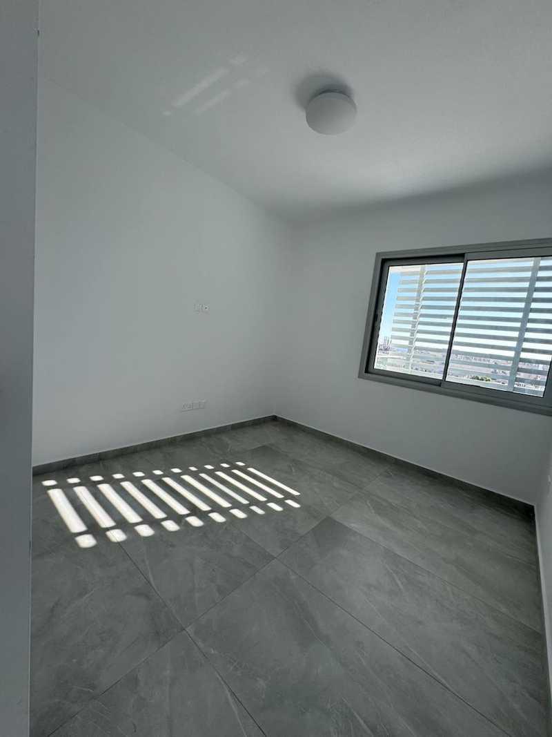  3-bedroom apartment to rent: https://www.bazaraki.com/adv/5792075_3-bedroom-apartment-to-rent (www.bazaraki.com)