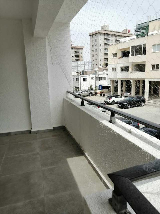 1-bedroom apartment to rent: https://www.bazaraki.com/adv/5765997_1-bedroom-apartment-to-rent (www.bazaraki.com)