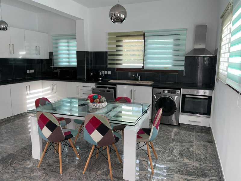 4-bedroom villa to rent: https://www.bazaraki.com/adv/5767978_4-bedroom-villa-to-rent (www.bazaraki.com)