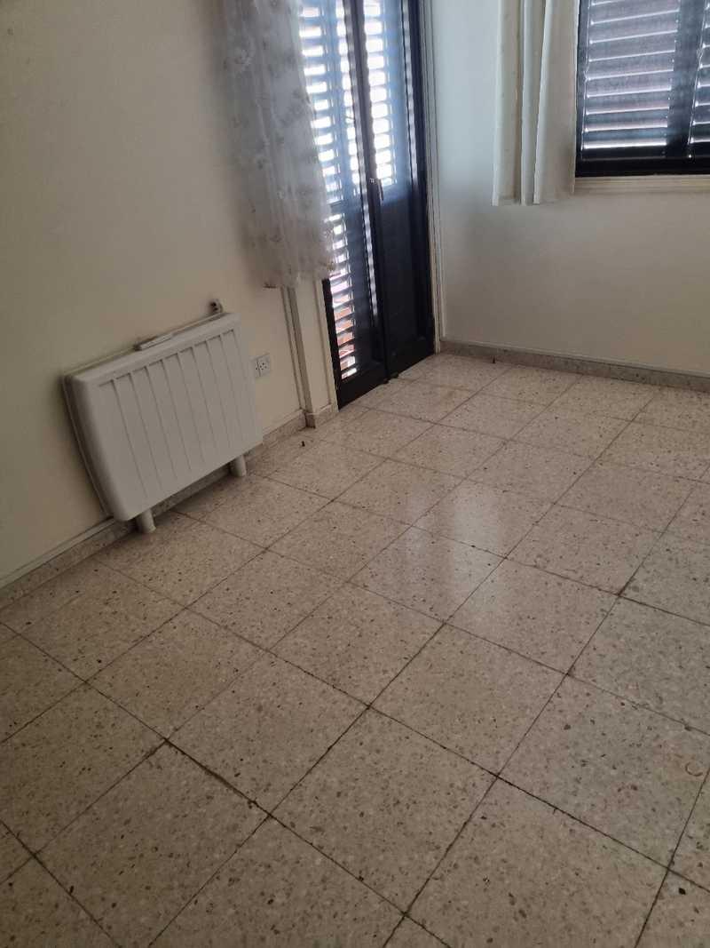 3-bedroom apartment to rent: https://www.bazaraki.com/adv/5787995_3-bedroom-apartment-to-rent (www.bazaraki.com)
