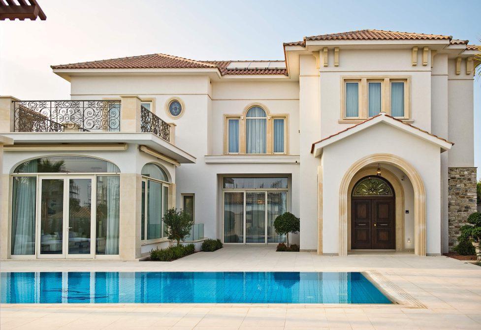 New 5-bedroom villa in Larnaca № 153403: https://dom.com.cy/en/catalog/sale/153403/ (dom.com.cy)