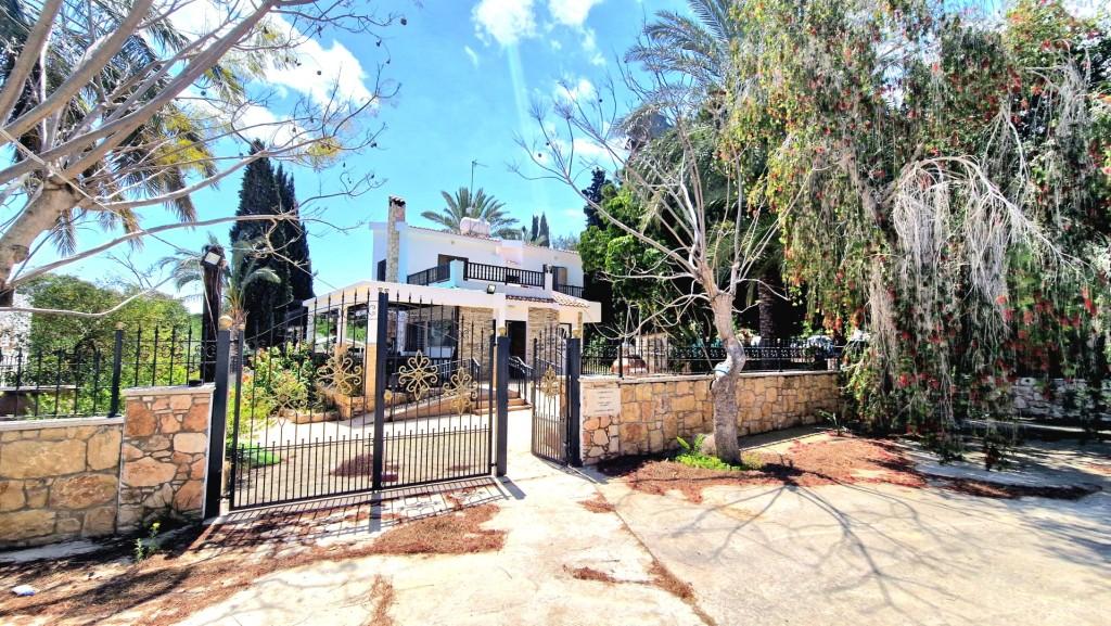 3 Bedroom Detached House For Sale: https://www.zyprus.com/property/39376/3-bedrooms-house-detached-house-in-protaras-famagusta (www.zyprus.com)