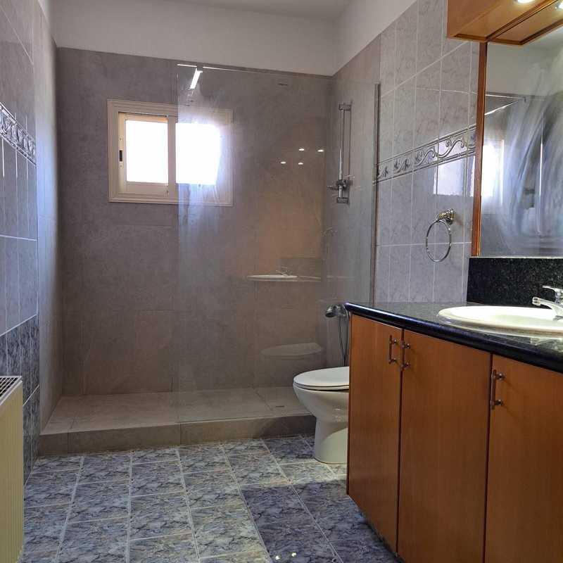 4-bedroom semi-detached to rent: https://www.bazaraki.com/adv/5791121_4-bedroom-semi-detached-to-rent (www.bazaraki.com)
