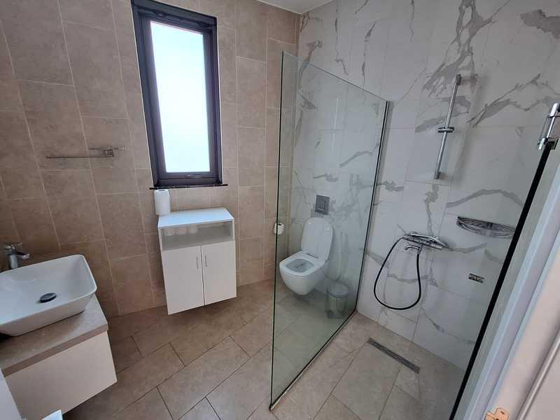 3-bedroom villa to rent: https://www.bazaraki.com/adv/5790785_3-bedroom-villa-to-rent (www.bazaraki.com)