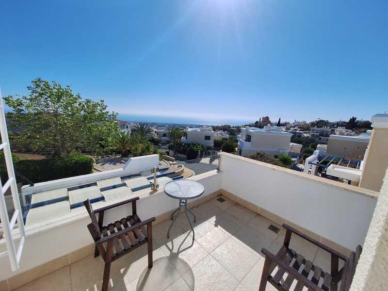 3-bedroom villa to rent: https://www.bazaraki.com/adv/5790583_3-bedroom-villa-to-rent (www.bazaraki.com)
