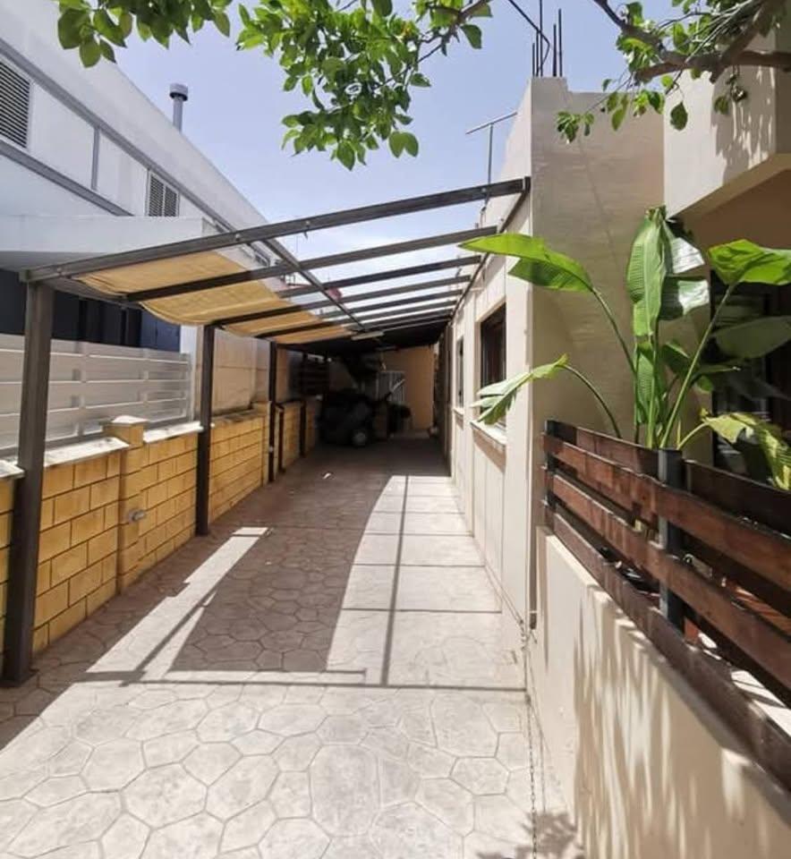 Beautiful 3 bedroom house in Lakatamia: https://www.facebook.com/marketplace/item/585917650619634 (www.facebook.com)