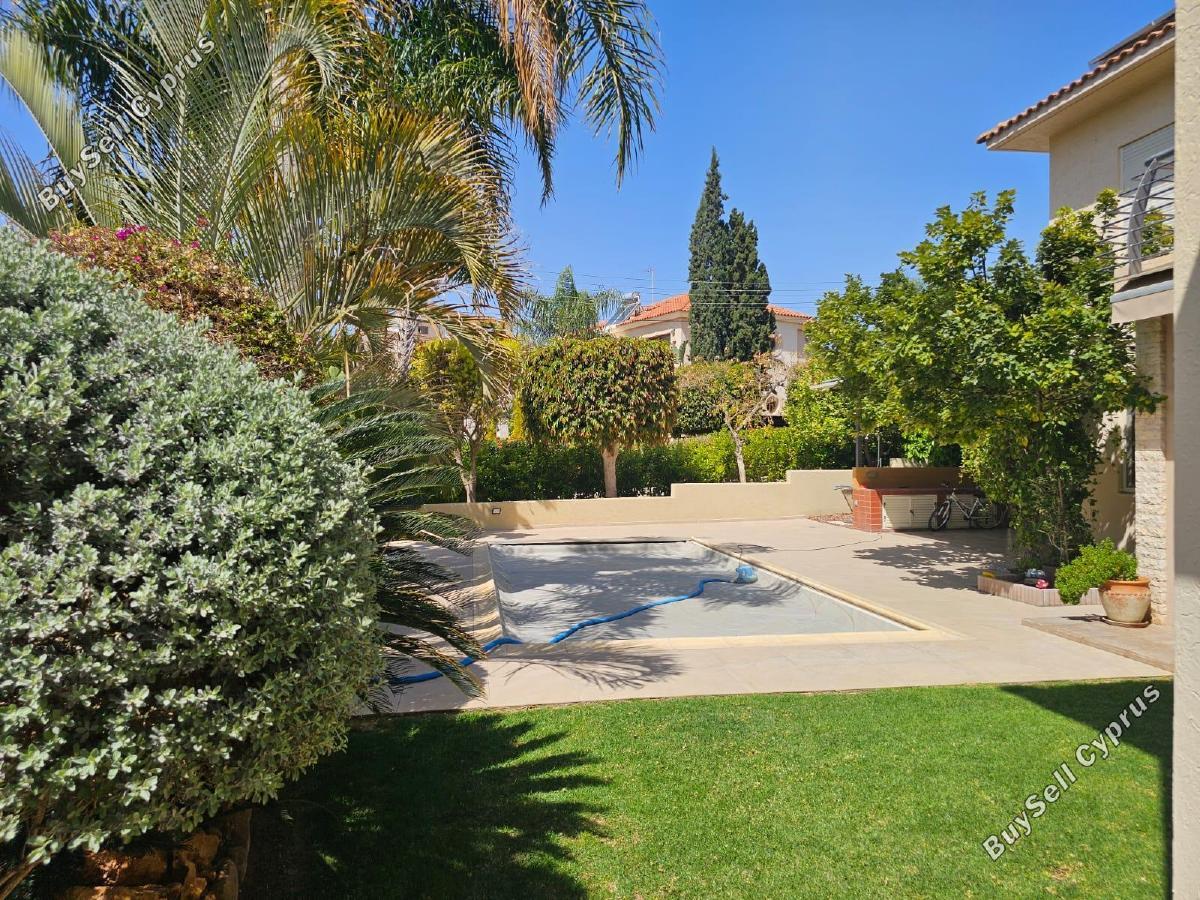 4 Bedroom Detached house for sale in Agios Athanasios, Limassol: https://www.buysellcyprus.com/property-for-sale/limassol/agios-athanasios/4-bed-detached-house-for-sale-agios-athanasios-limassol-1796840.html (www.buysellcyprus.com)