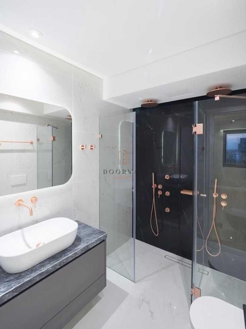 3-bedroom apartment for sale: https://www.bazaraki.com/adv/5794783_3-bedroom-apartment-for-sale (www.bazaraki.com)