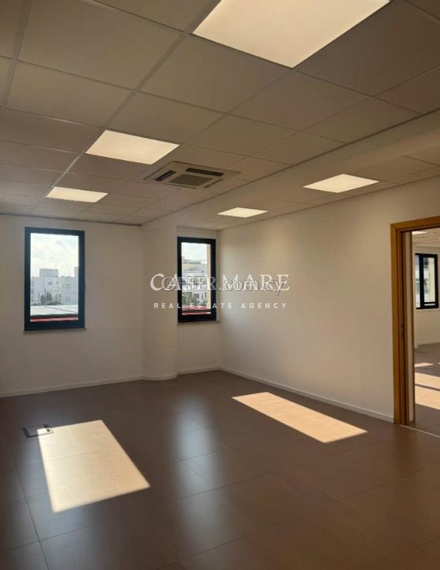3 bedrooms Office in Strovolos: https://www.offer.com.cy/en/3-bedrooms-office-in-strovolos/21-816635/ (www.offer.com.cy)
