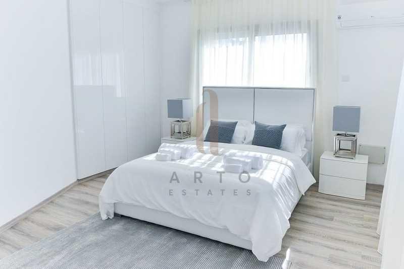  5-bedroom villa to rent: https://www.bazaraki.com/adv/5792029_5-bedroom-villa-to-rent (www.bazaraki.com)
