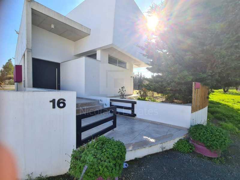 4-bedroom detached house for sale: https://www.bazaraki.com/adv/5797301_4-bedroom-detached-house-for-sale (www.bazaraki.com)