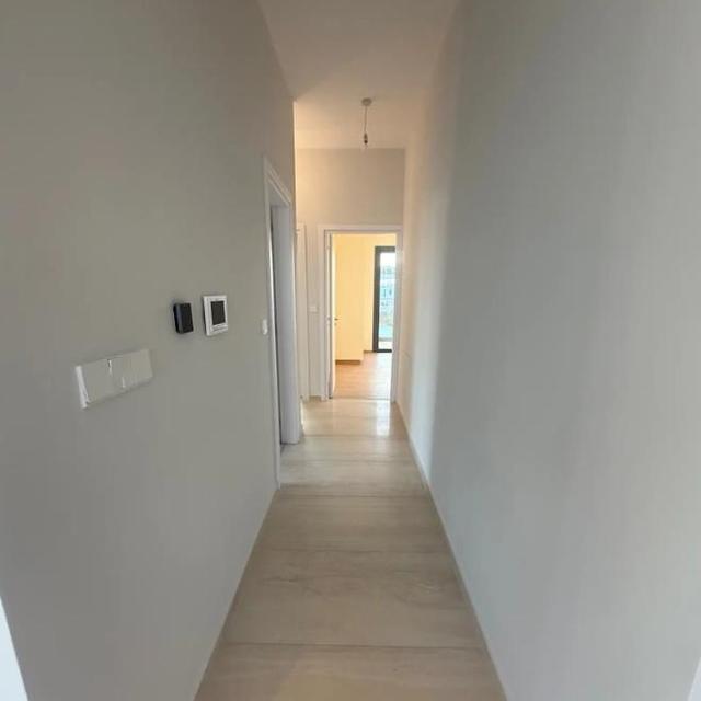 3-bedroom penthouse in Limassol №152796: https://dom.com.cy/en/catalog/rent/152796/ (dom.com.cy)