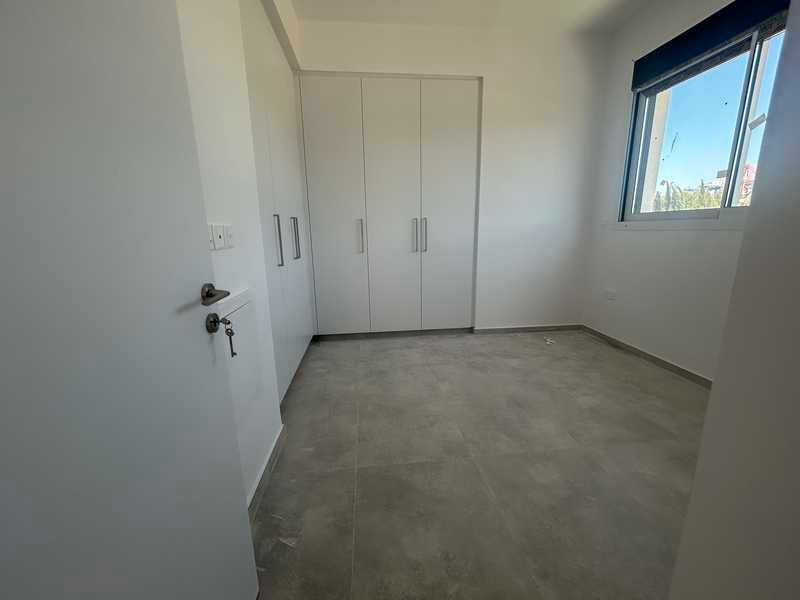 2-bedroom penthouse to rent: https://www.bazaraki.com/adv/5794732_2-bedroom-penthouse-to-rent (www.bazaraki.com)