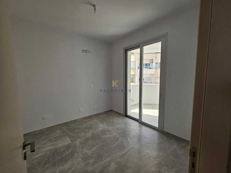 2-bedroom penthouse to rent: https://www.bazaraki.com/adv/5795721_2-bedroom-penthouse-to-rent (www.bazaraki.com)