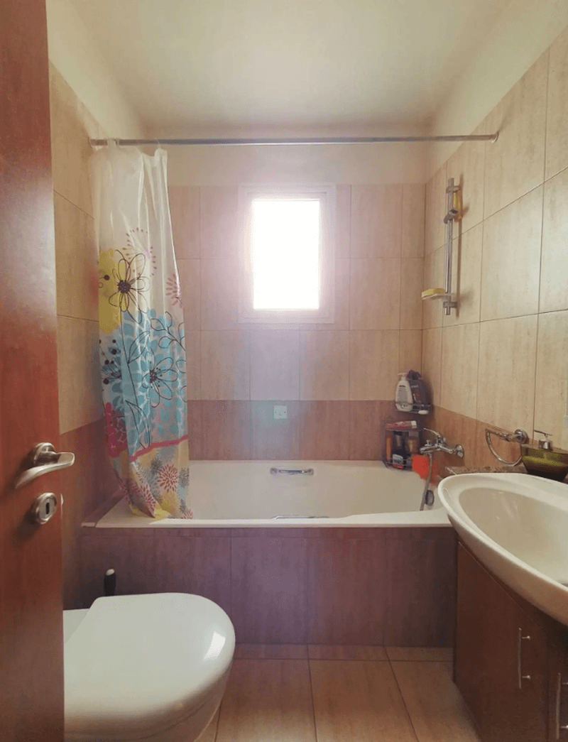 3-bedroom apartment to rent: https://www.bazaraki.com/adv/5795245_3-bedroom-apartment-to-rent (www.bazaraki.com)