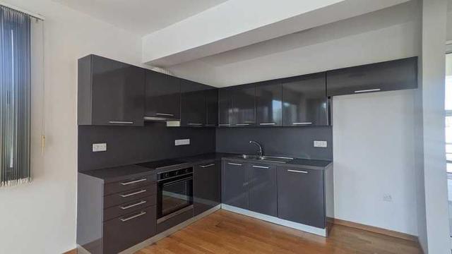 3-bedroom apartment for sale: https://www.bazaraki.com/adv/5794529_3-bedroom-apartment-for-sale (www.bazaraki.com)
