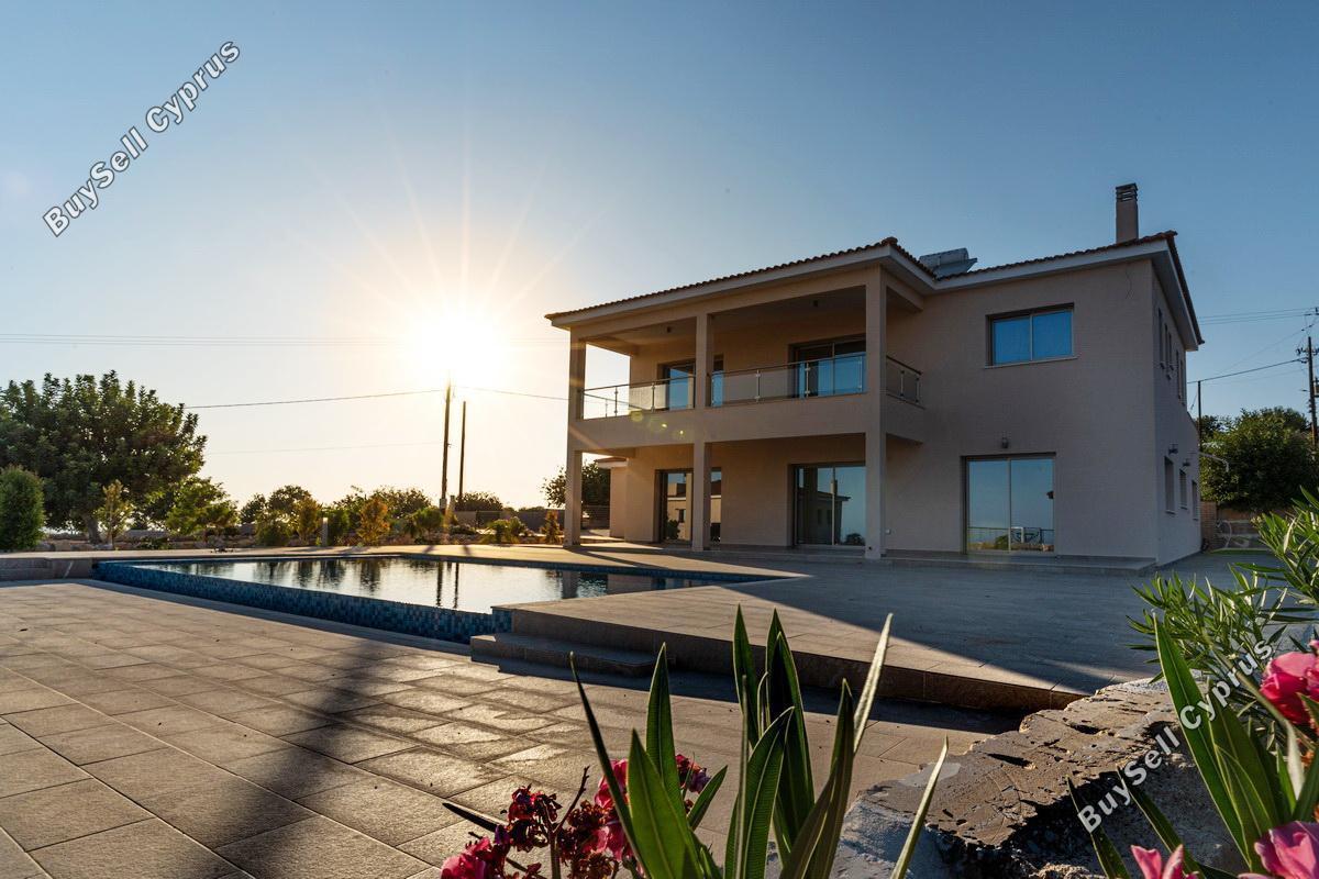 4 Bedroom Detached house for sale in Akoursos, Paphos: https://www.buysellcyprus.com/property-for-sale/paphos/akoursos/4-bed-detached-house-for-sale-akoursos-paphos-1799539.html (www.buysellcyprus.com)