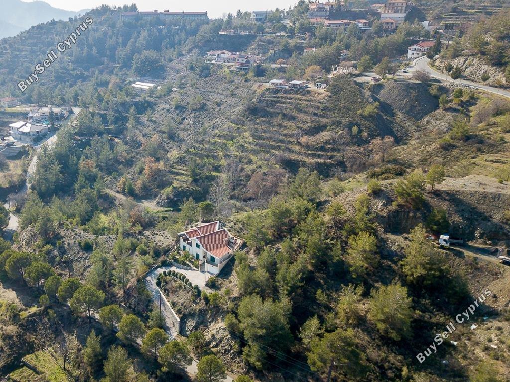 4,766 SQM Land for sale in Agridia, Limassol: https://www.buysellcyprus.com/property-for-sale/limassol/agridia/land-for-sale-agridia-limassol-1795324.html (www.buysellcyprus.com)
