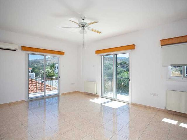 4-bedroom villa for sale: https://www.bazaraki.com/adv/5797316_4-bedroom-villa-for-sale (www.bazaraki.com)