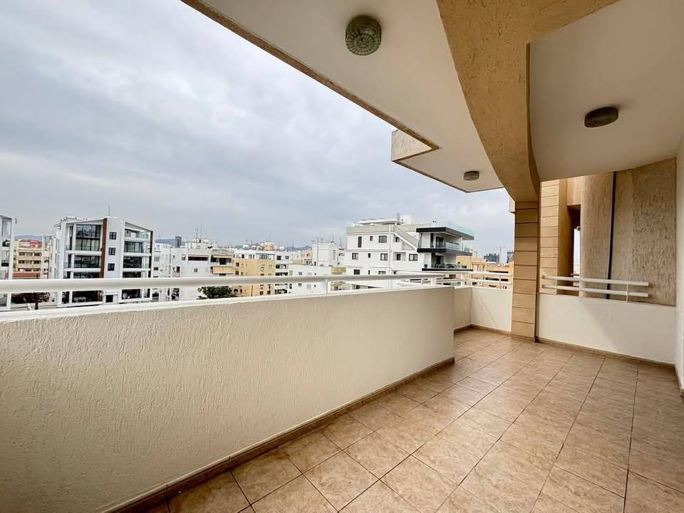 COZY AND SPACIOUS 3  BEDROOM RETIRE FLAT FOR RENT IN ACROPOLIS/STROVOLOS AREA
Great location off ifi: https://www.facebook.com/marketplace/item/2064248520749297 (www.facebook.com)
