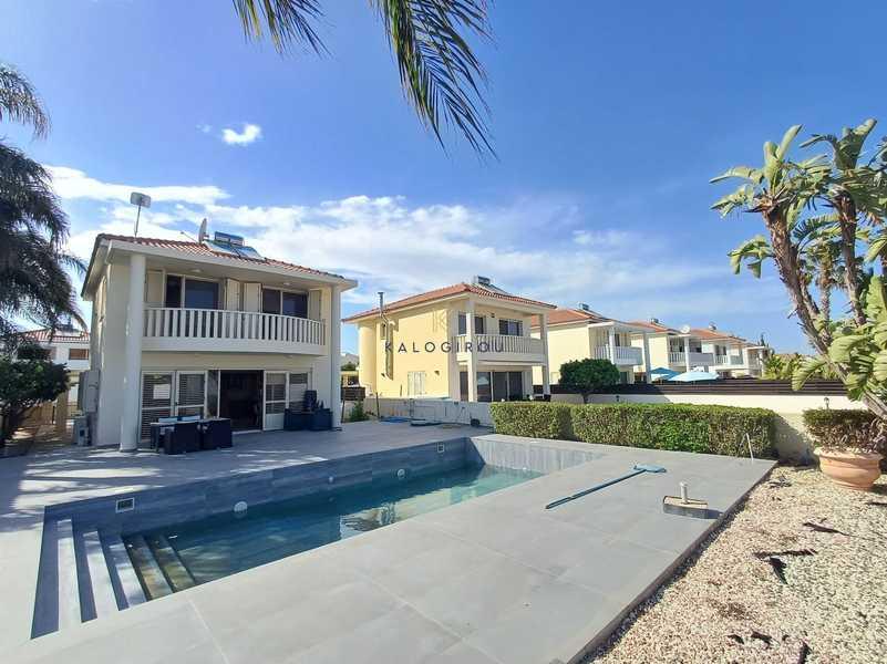 3-bedroom detached house for sale: https://www.bazaraki.com/adv/5791865_3-bedroom-detached-house-for-sale (www.bazaraki.com)