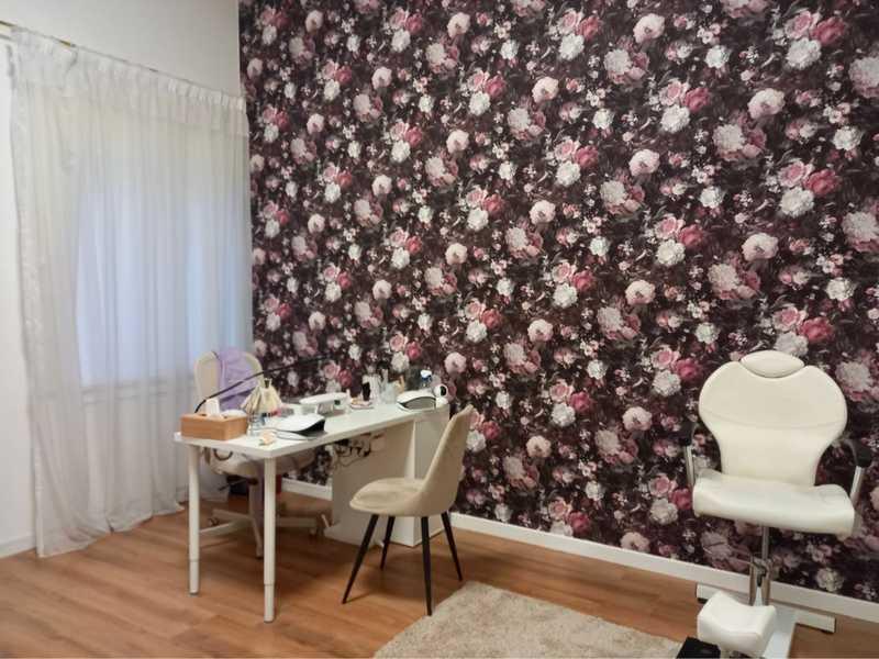 Beauty space: https://www.bazaraki.com/adv/5792597_beauty-space-for-rent (www.bazaraki.com)