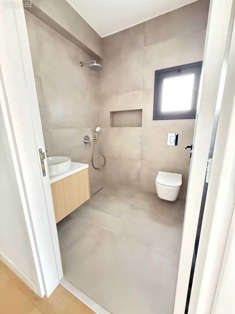 2-bedroom apartment to rent: https://www.bazaraki.com/adv/5795105_2-bedroom-apartment-to-rent (www.bazaraki.com)