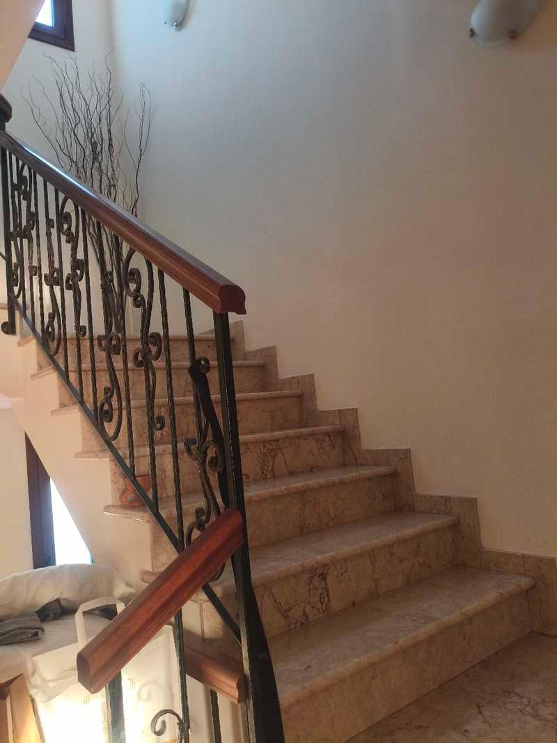 5-bedroom detached house for sale: https://www.bazaraki.com/adv/5792757_5-bedroom-detached-house-for-sale (www.bazaraki.com)