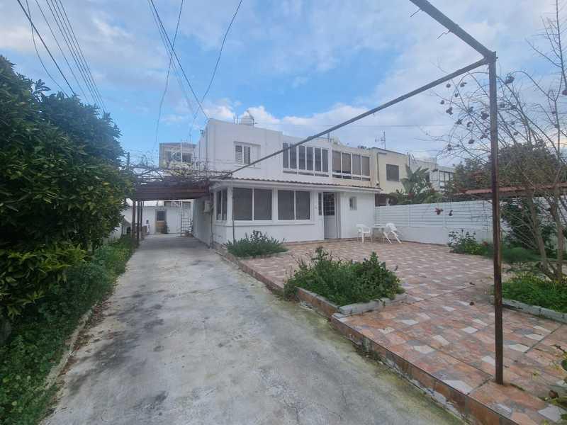 3-bedroom semi-detached for sale: https://www.bazaraki.com/adv/5794690_3-bedroom-semi-detached-for-sale (www.bazaraki.com)