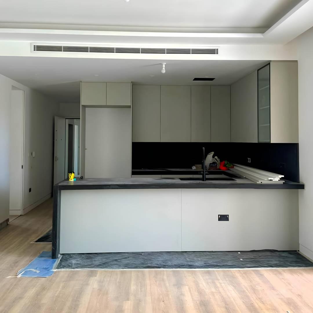 New 3-bedroom apartment in Limassol № 152861: https://dom.com.cy/en/catalog/sale/152861/ (dom.com.cy)