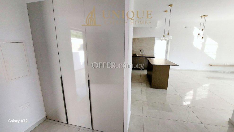 Charming 3 Bedrooms Detached House with Breathtaking views: https://www.offer.com.cy/en/charming-3-bedrooms-detached-house-with-breathtaking-views/21-816978/ (www.offer.com.cy)