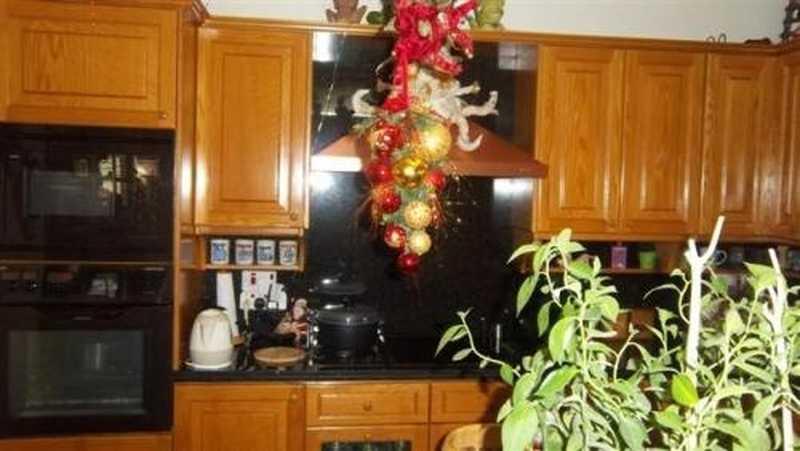 3-bedroom penthouse for sale: https://www.bazaraki.com/adv/5793645_3-bedroom-penthouse-for-sale (www.bazaraki.com)