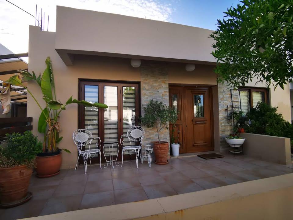 Beautiful 3 bedroom house in Lakatamia: https://www.facebook.com/marketplace/item/585917650619634 (www.facebook.com)
