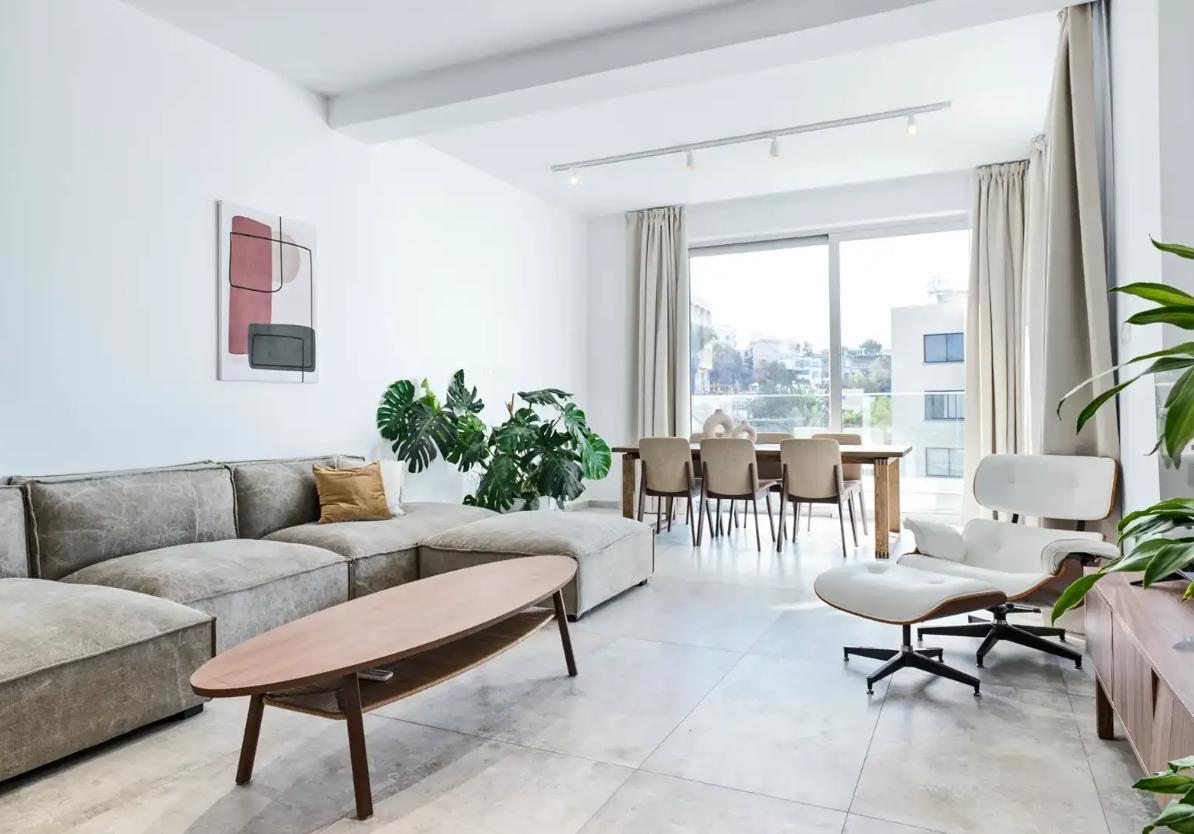 3-bedroom apartment in Paphos №152217: https://dom.com.cy/en/catalog/rent/152217/ (dom.com.cy)