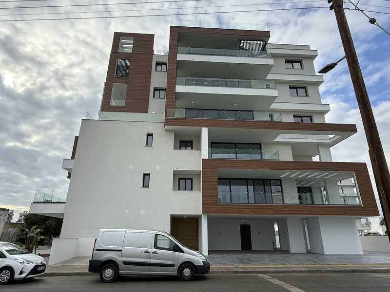 2-bedroom penthouse for sale: https://www.bazaraki.com/adv/5790369_2-bedroom-penthouse-for-sale (www.bazaraki.com)