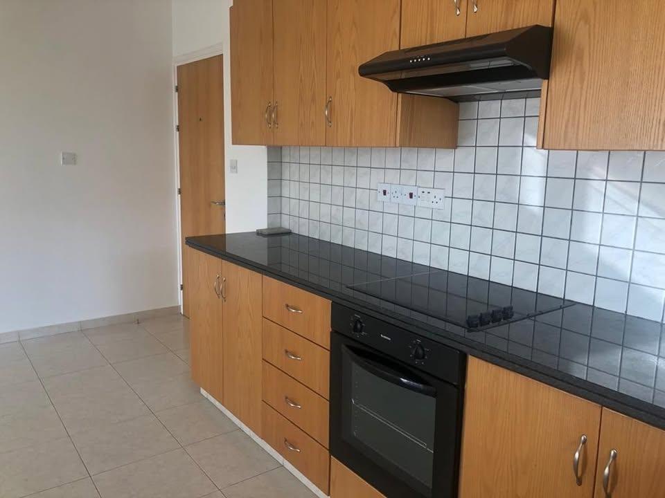 1 bed 1 bath Flat/apartment: https://www.facebook.com/marketplace/item/599567389117365 (www.facebook.com)