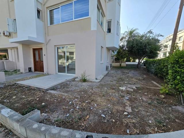 3 bed groundfloor in Kato Paphos: https://www.facebook.com/marketplace/item/641537108881501 (www.facebook.com)