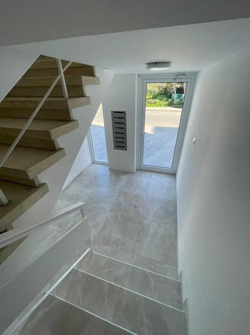 3-bedroom apartment to rent: https://www.bazaraki.com/adv/5794623_3-bedroom-apartment-to-rent (www.bazaraki.com)