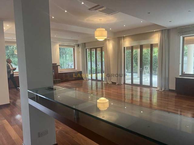5-bedroom detached house for sale: https://www.bazaraki.com/adv/5790572_5-bedroom-detached-house-for-sale (www.bazaraki.com)