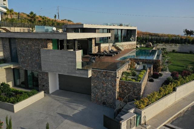5-bedroom villa in Paphos № 152717: https://dom.com.cy/en/catalog/sale/152717/ (dom.com.cy)