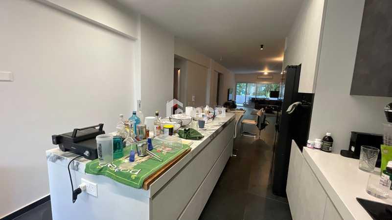 3-bedroom apartment to rent: https://www.bazaraki.com/adv/5786763_3-bedroom-apartment-to-rent (www.bazaraki.com)