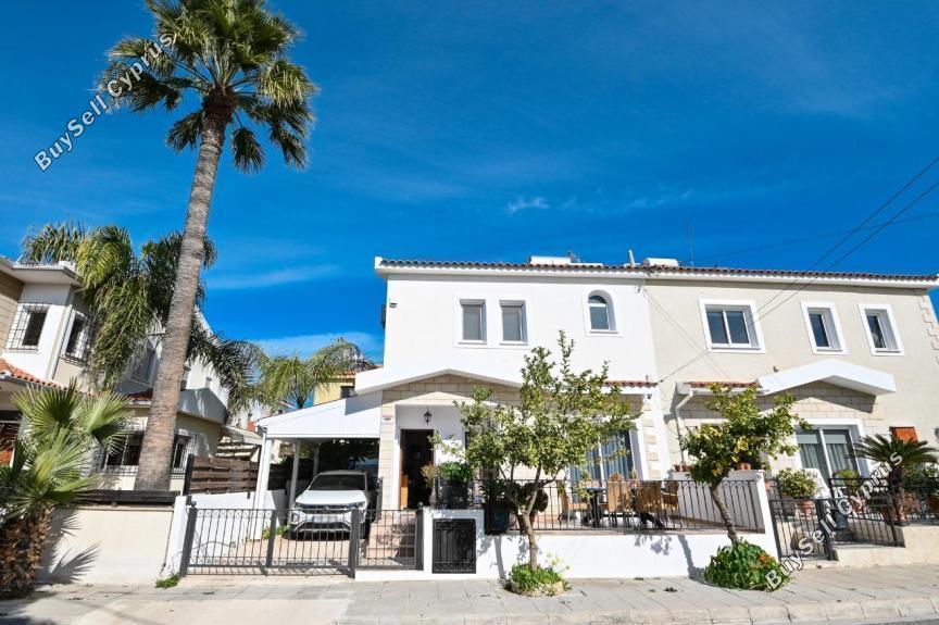 3 Bedroom Town house for sale in Aradippou, Larnaca: https://www.buysellcyprus.com/property-for-sale/larnaca/aradippou/3-bed-town-house-for-sale-aradippou-larnaca-1799937.html (www.buysellcyprus.com)