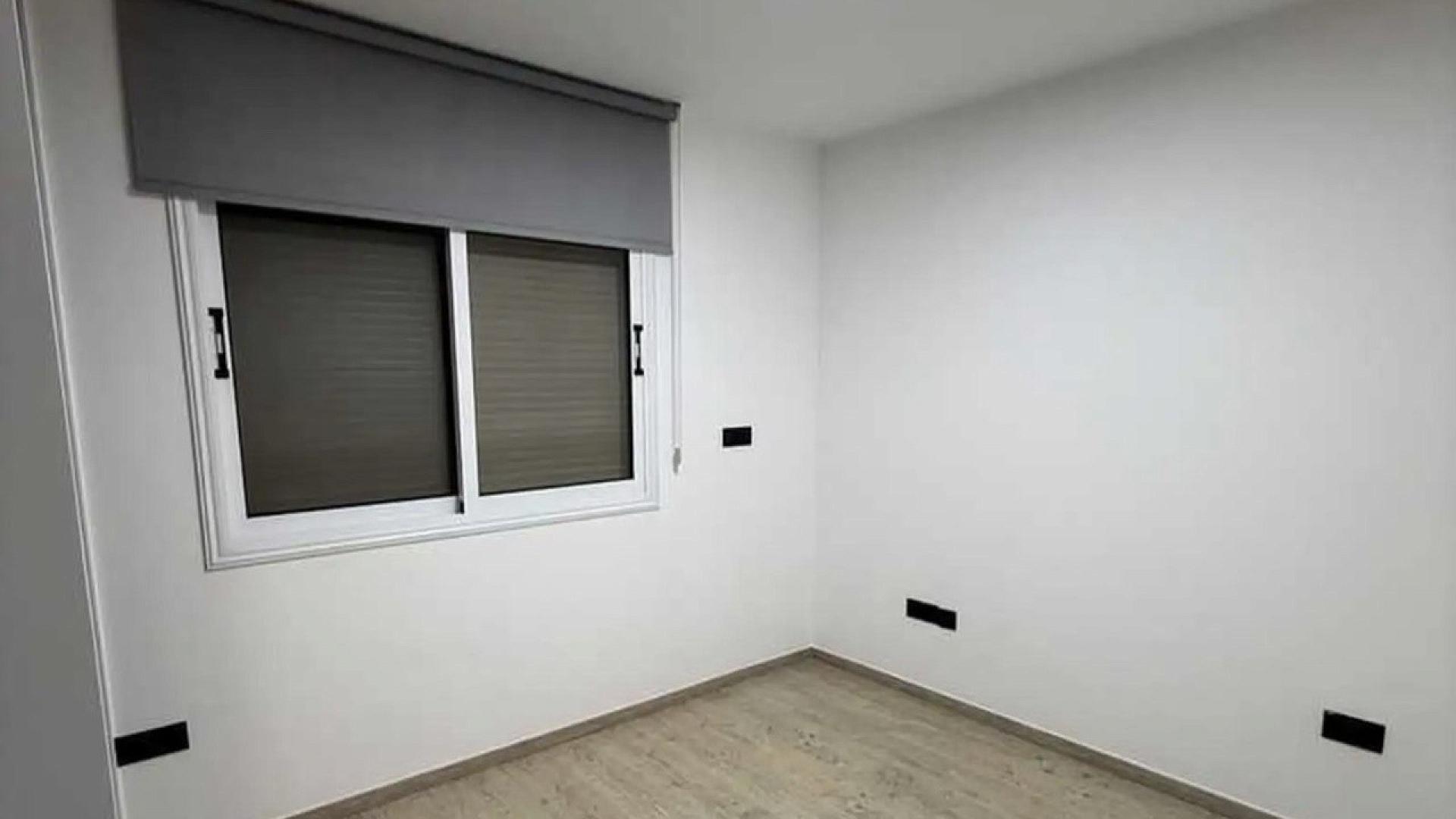 2-bedroom flat in Limassol №154058: https://dom.com.cy/en/catalog/rent/154058/ (dom.com.cy)