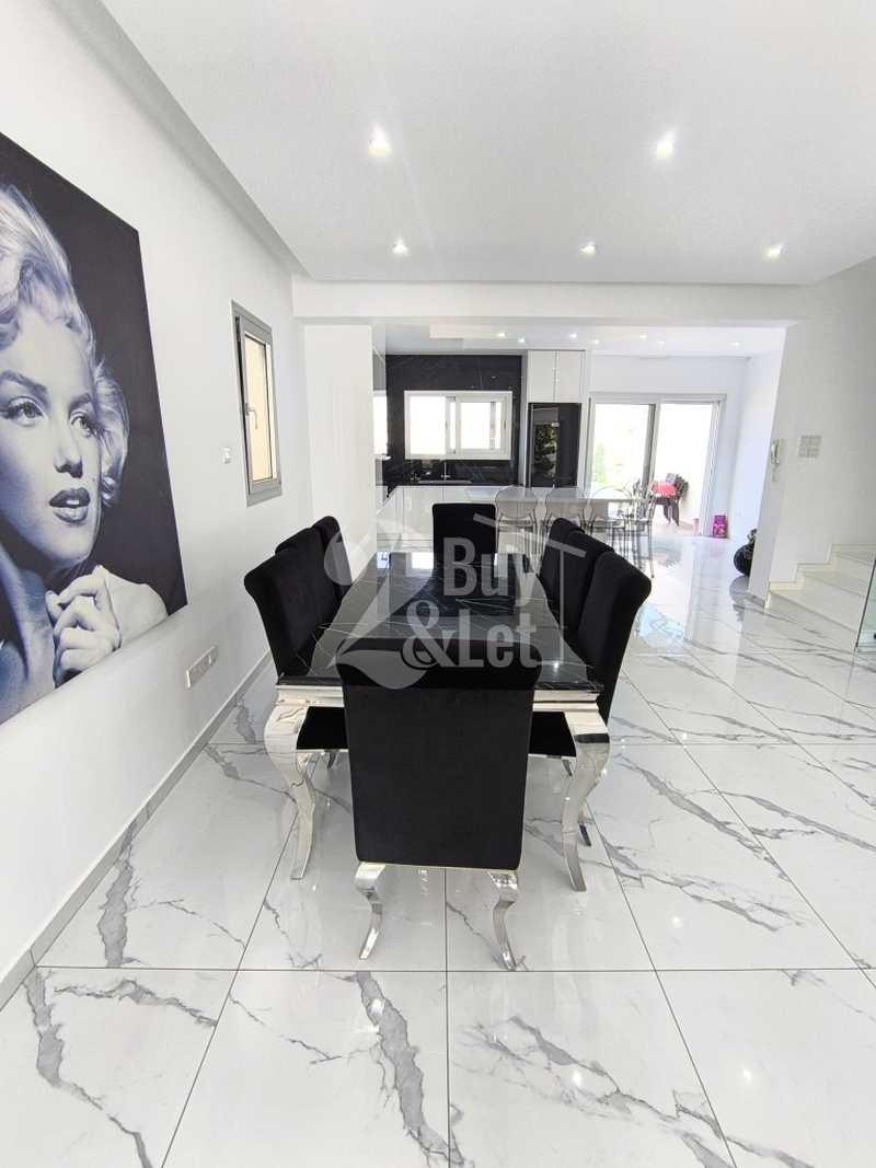 3-bedroom detached house to rent: https://www.bazaraki.com/adv/5795591_3-bedroom-detached-house-to-rent (www.bazaraki.com)