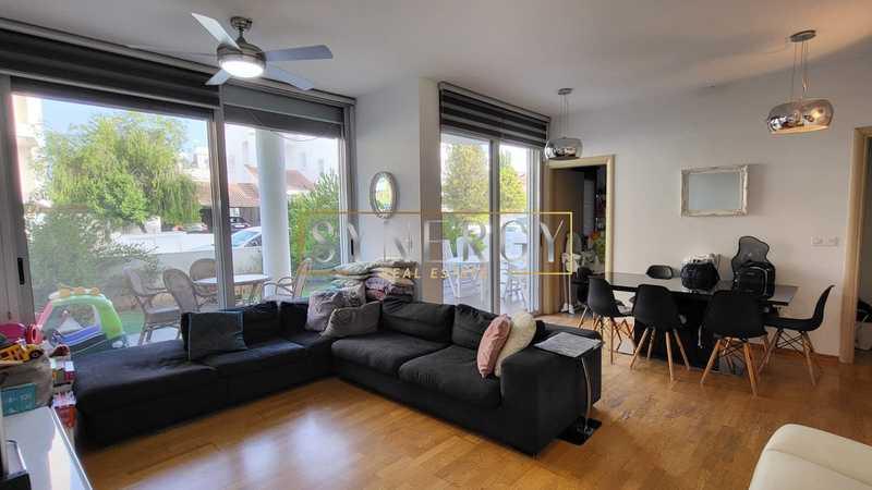 3-bedroom apartment for sale: https://www.bazaraki.com/adv/5795488_3-bedroom-apartment-for-sale (www.bazaraki.com)