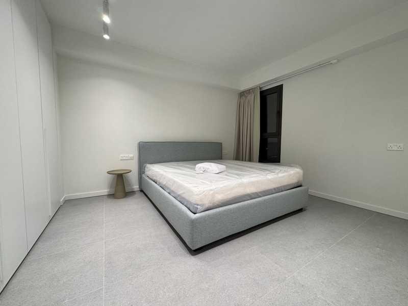 3-bedroom penthouse to rent: https://www.bazaraki.com/adv/5798252_3-bedroom-penthouse-to-rent (www.bazaraki.com)