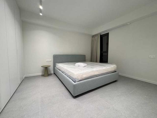 3-bedroom penthouse to rent: https://www.bazaraki.com/adv/5798252_3-bedroom-penthouse-to-rent (www.bazaraki.com)